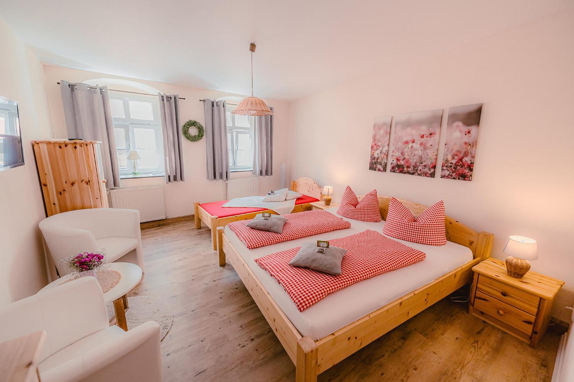 Pension Zur Kurfuerstin Wolkenstein Room photo